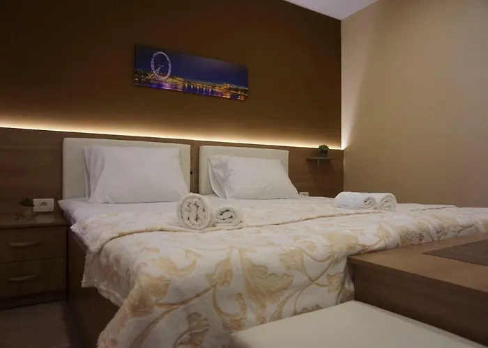 招待所 And Soca 科巴里德